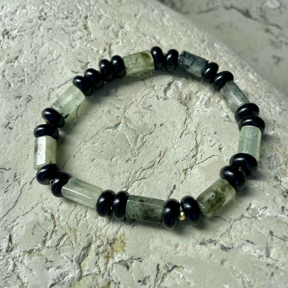 Prehnite & Black Agate bracelet